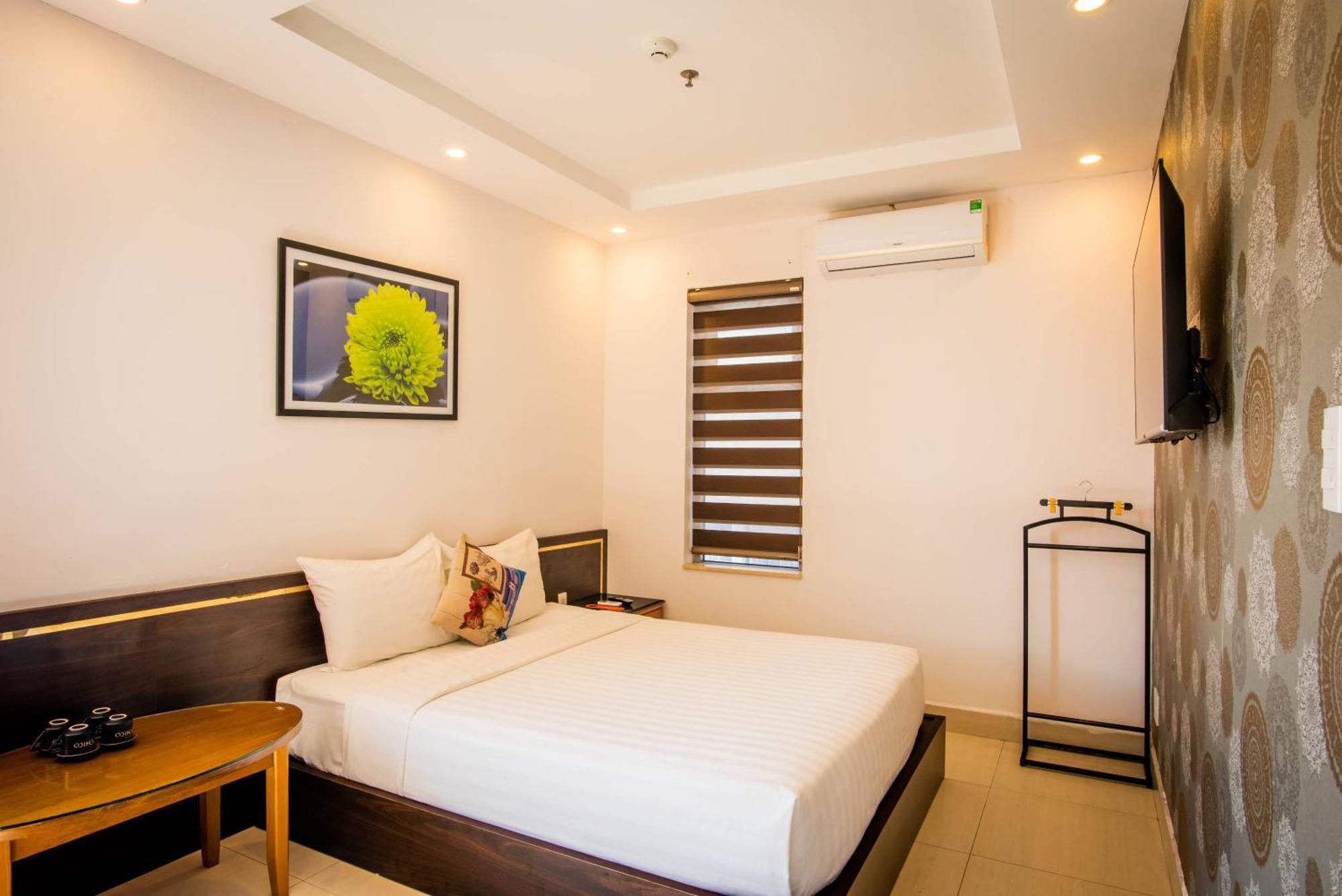 Richico Garden Beach Hotel Da Nang Exterior photo